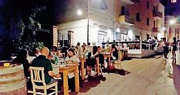 Terrazza del Belvedere, buona la prima: tanta la gente nel centro storico