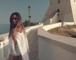 L'attrice e scrittrice Claudia Conte vi porta a Sperlonga
