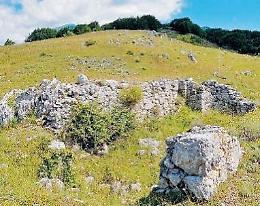 Scoperta unica a Cardito: i resti di un antico castello ad alta quota