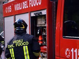 Bruciano sterpaglie ma mandano a fuoco gli uliveti vicini: tre denunciati