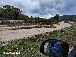Maltempo, Cassinate sommerso dall'acqua: esonda il Rapido. Danni ovunque