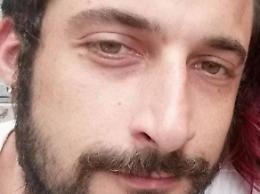 Giovane scompare da casa: ricerche disperate della famiglia per ritrovare Paride