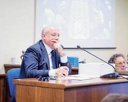 Emergenza Covid e sedute consiliari in presenza: scontro al vetriolo