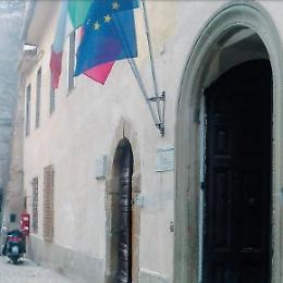 Corruzione ad Artena, manette in Comune: arrestato anche il sindaco