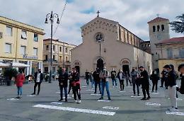 Dpcm e chiusure anticipate: silenzio in piazza per dire "No"