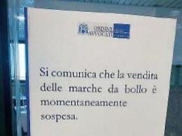 Peculato, scattano le perquisizioni a caccia di marche da bollo