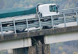 Superstrada, quel viadotto adesso fa paura: scatta l'allarme