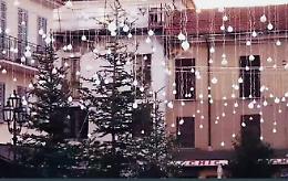 Ceprano, tante luminarie per accendere il Natale. Iniziata l'installazione