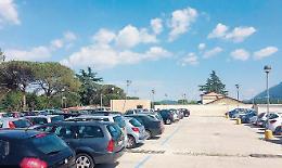 Anagni, parcheggi e illuminazione parleranno francese. Ma è polemica