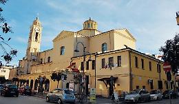 Messa per i defunti: chi non può non deve dare alcuna offerta. Il chiarimento