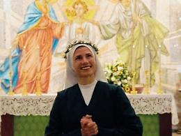 Da carabiniere a sposa di Cristo: il piccolo, grande miracolo di Ilenia