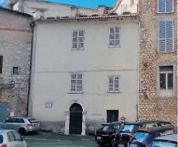 Alatri, una nuova asta per l'edificio delle Calvariane a piazza Pietrobono