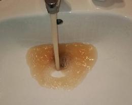 Acqua torbida nelle case: vietato l'utilizzo e il consumo