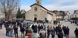 Funerali Marika Donnarumma, folla commossa per l'ultimo saluto alla giovane