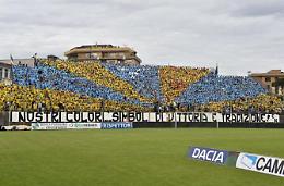 Il Questore ai tifosi canarini: stop ai disordini, altrimenti si gioca a Pescara