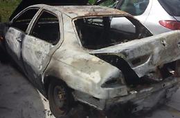 Gli brucia l'auto  per vecchi dissapori <br>Rintracciato e denunciato