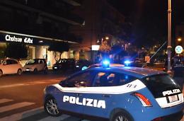 Gli chiede un passaggio <br>E gli ruba il cellulare: denunciata