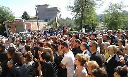 L'ultimo saluto a Fernando Iacovissi<br> Le immagini dei funerali