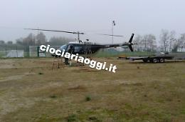 Un elicottero sul campo di calcio <br>Atterraggio d'emergenza in Valle