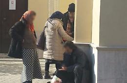 Elemosine davanti alle chiese: turni e "padroni"