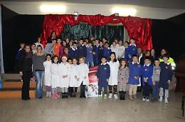 I postini di Babbo Natale incontrano gli alunni dell'istituto comprensivo 3