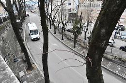 Allarme smog, a gennaio partono le targhe alterne e... si fermano tutti 