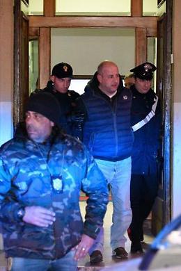 Rapine con l'ascia: ecco i volti dei banditi e la ricostruzione dettagliata dell'arresto