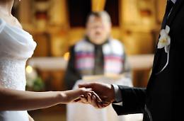Il nido d'amore vola via, nozze annulate e sposi truffati: indagato noto costruttore