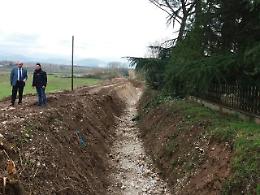 Lavori di manutenzione nel fosso Sant'Angelo eseguiti dal Consorzio di Bonifica