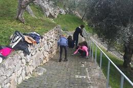 Adotta un monumento: gli studenti  ripuliscono il testamento di Aulo Quintilio Prisco