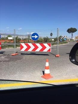 Traffico in tilt sull'Asse Attrezzato: lunghe code e automobilisti inferociti