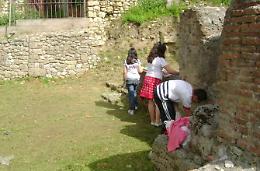 Gli studenti adottano un monumento. Appuntamento al Teatro romano