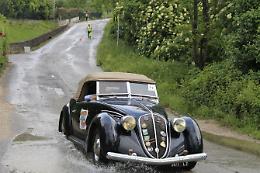 Le auto d'epoca gareggiano all'ombra dell'Abbazia di Montecassino