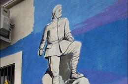 Un murales in via Alcide De Gasperi per ricordare Norberto Turriziani e le glorie cittadine