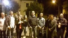 Gianfranco Barletta è il nuovo sindaco. Abbracci e strette di mano fino all'alba