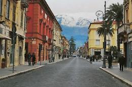 Lunedì 8 marzo divieto di sosta e circolazione in centro: le strade interessate