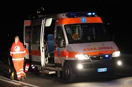 Investito nella notte da un'auto: 16enne muore falciato sull'asfalto 