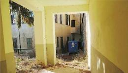 Ex ospedale. Solo una chimera: l'edificio resta abbandonato