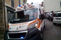 Uccide la madre e la impicca: poi il tragico epilogo per l'assassino 