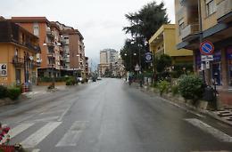 Domenica quasi ecologica. Molte macchine in strada e poche pattuglie a controllare