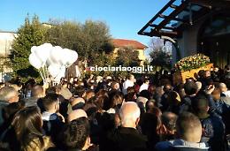 [FOTO] Funerali Graziano Paglia, una folla commossa per l'ultimo saluto al 28enne