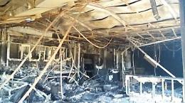 [FOTO e VIDEO] Vasto incendio all'Area Disco. Non si esclude l'origine dolosa