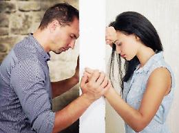 Covid, coppie e sesso: così il lockdown uccide i matrimoni. Come resistere