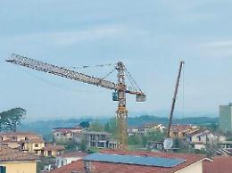 Pontecorvo, dopo vent'anni è stata rimossa la gru in via Sacro Cuore