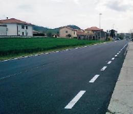 Lavori su via Cellaro, asfalto solo a metà: tra proteste e chiarimenti