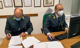 Sgominata holding della truffa, 11 arresti: la strategia criminale per una vita "da nababbi"