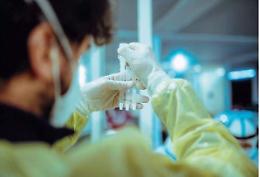 Covid Fiuggi, il virus tra i banchi: docenti e alunni in quarantena