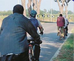 Variante indiana, allarme litorale pontino: si cercano 300 sikh rientrati dall'India