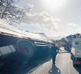Ennesimo incidente in via Valle del Garigliano: pronto un esposto