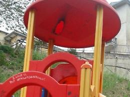 Strangolagalli, giochi posizionati nella scuola materna. Genitori soddisfatti